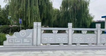 陇南 芝麻灰桥栏杆、河道栏杆安装效果
