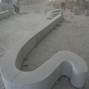 陇南 花岗岩整石坐凳拼装