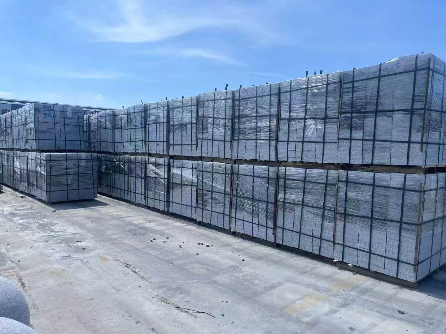 陇南 芝麻白火烧成品300*600地铺料，大量现货，物美价廉