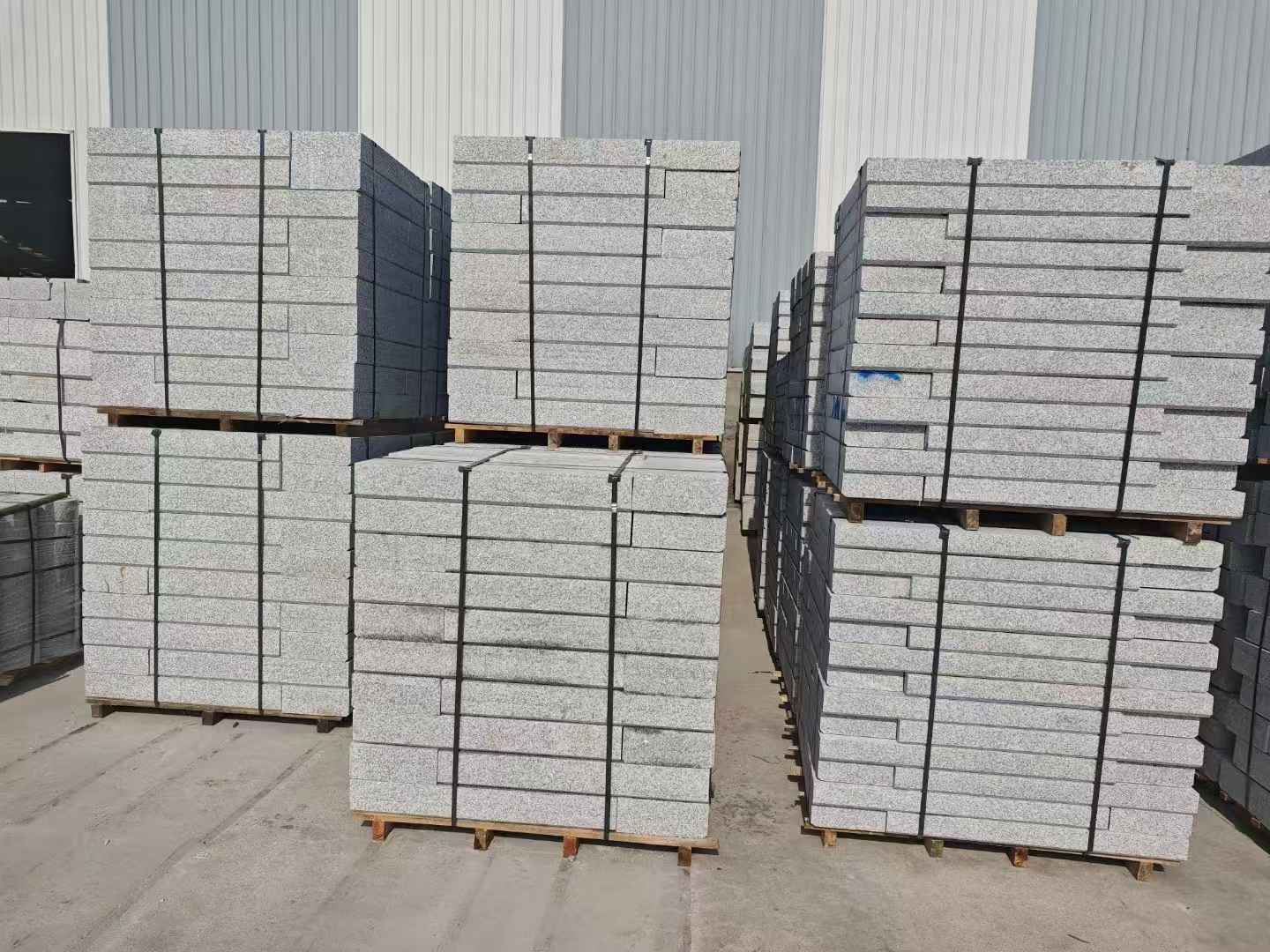 陇南 芙蓉白路沿石，价格便宜