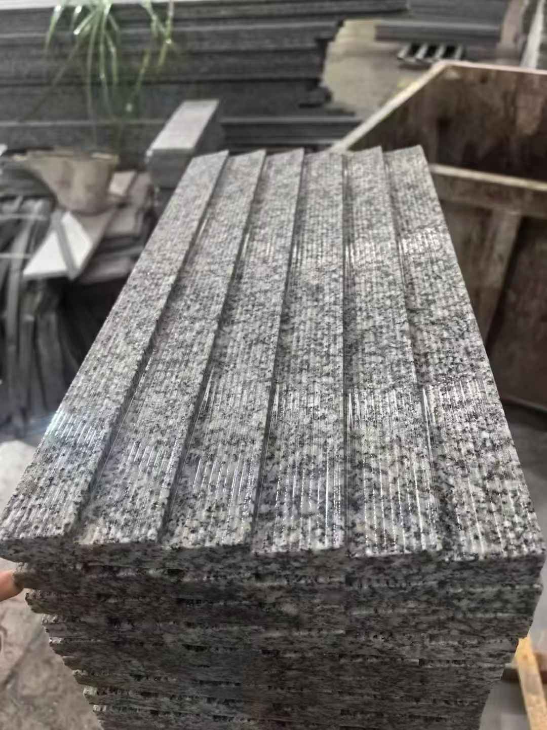 陇南 狼牙石