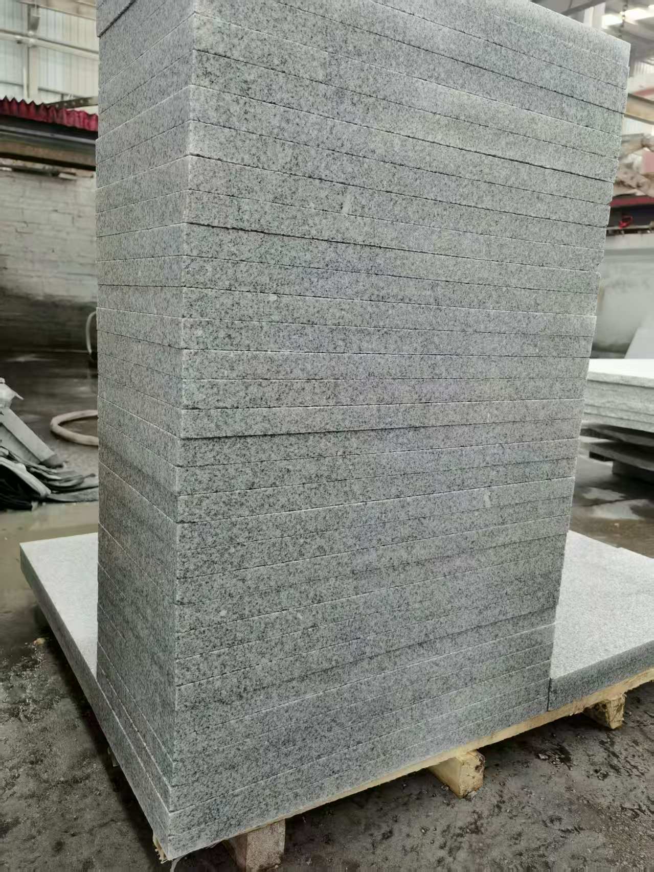 陇南 花岗岩 地铺成品300*600，尺寸标准、厚薄均匀